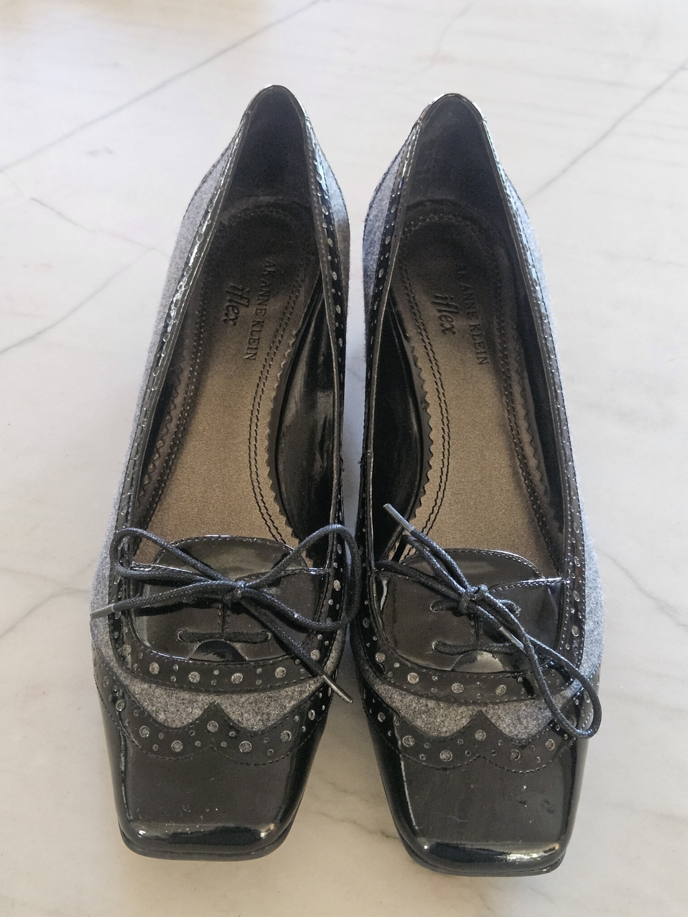 AK Anne Klein Makindle iFlex Wingtip Pumps Black Patent Tweed Tweed Size 9.5M
